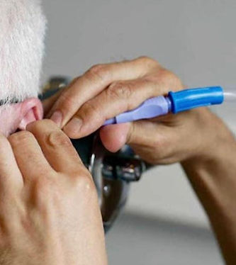 Dry tool ear wax removal